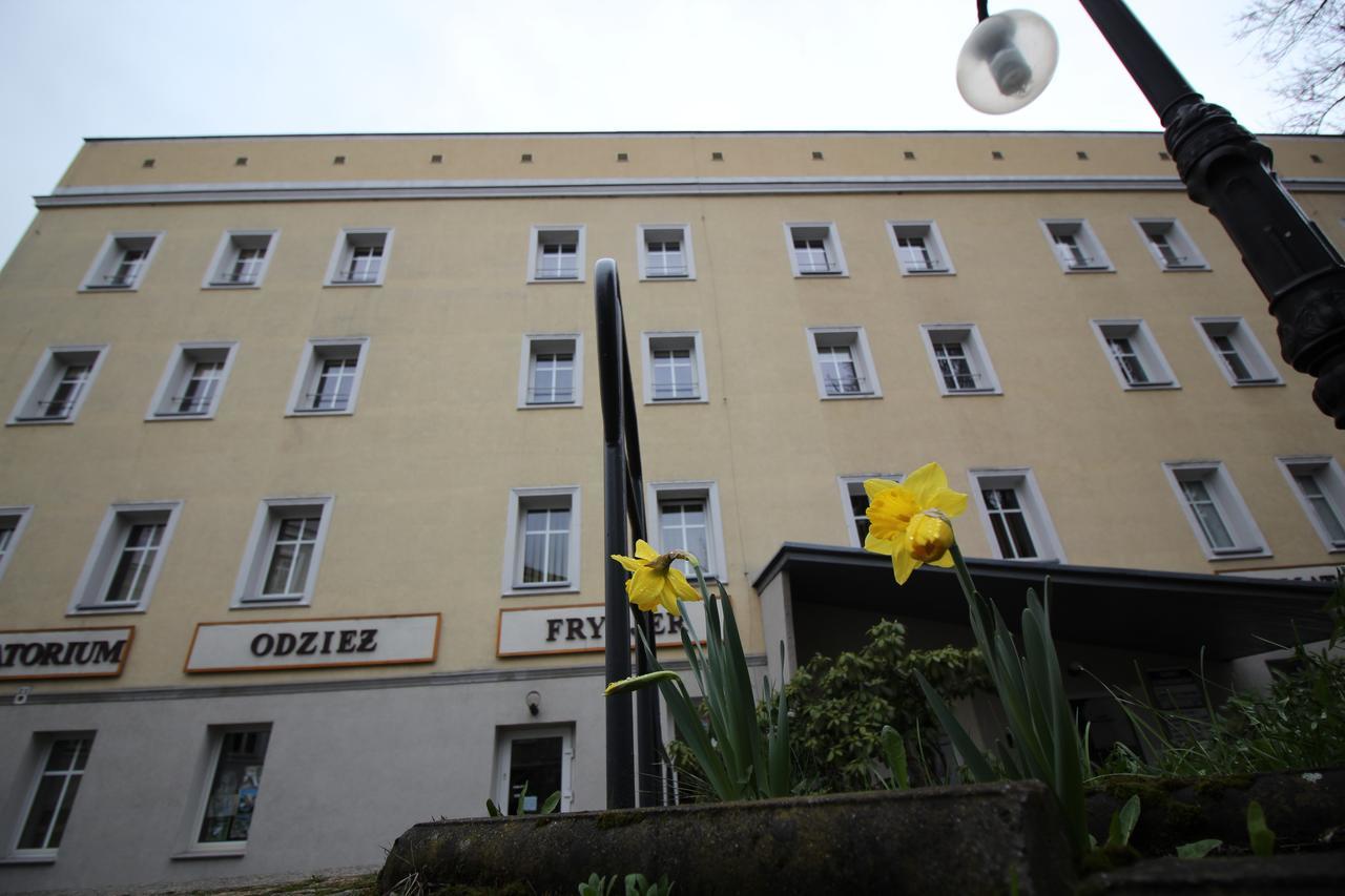 Osrodek Wypoczynkowy Hel Hotel Lądek-Zdrój Екстериор снимка